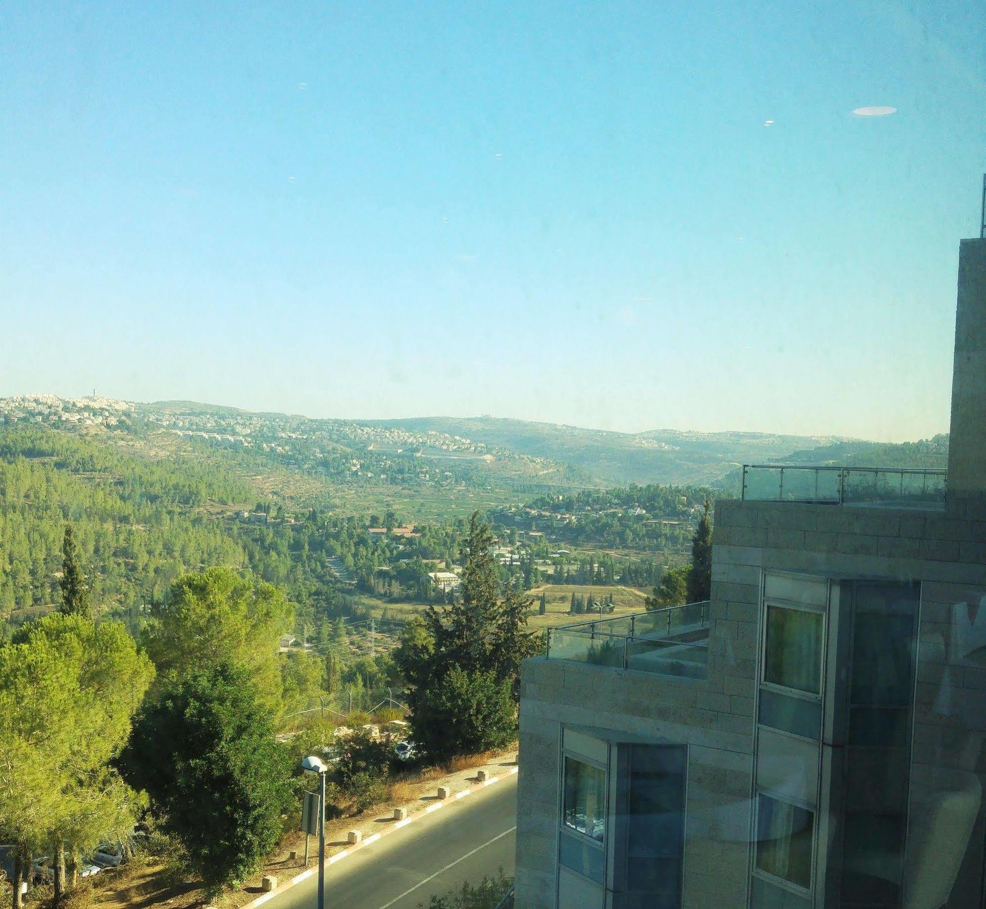 Ein Kerem Hotel Jerusalem Exterior photo