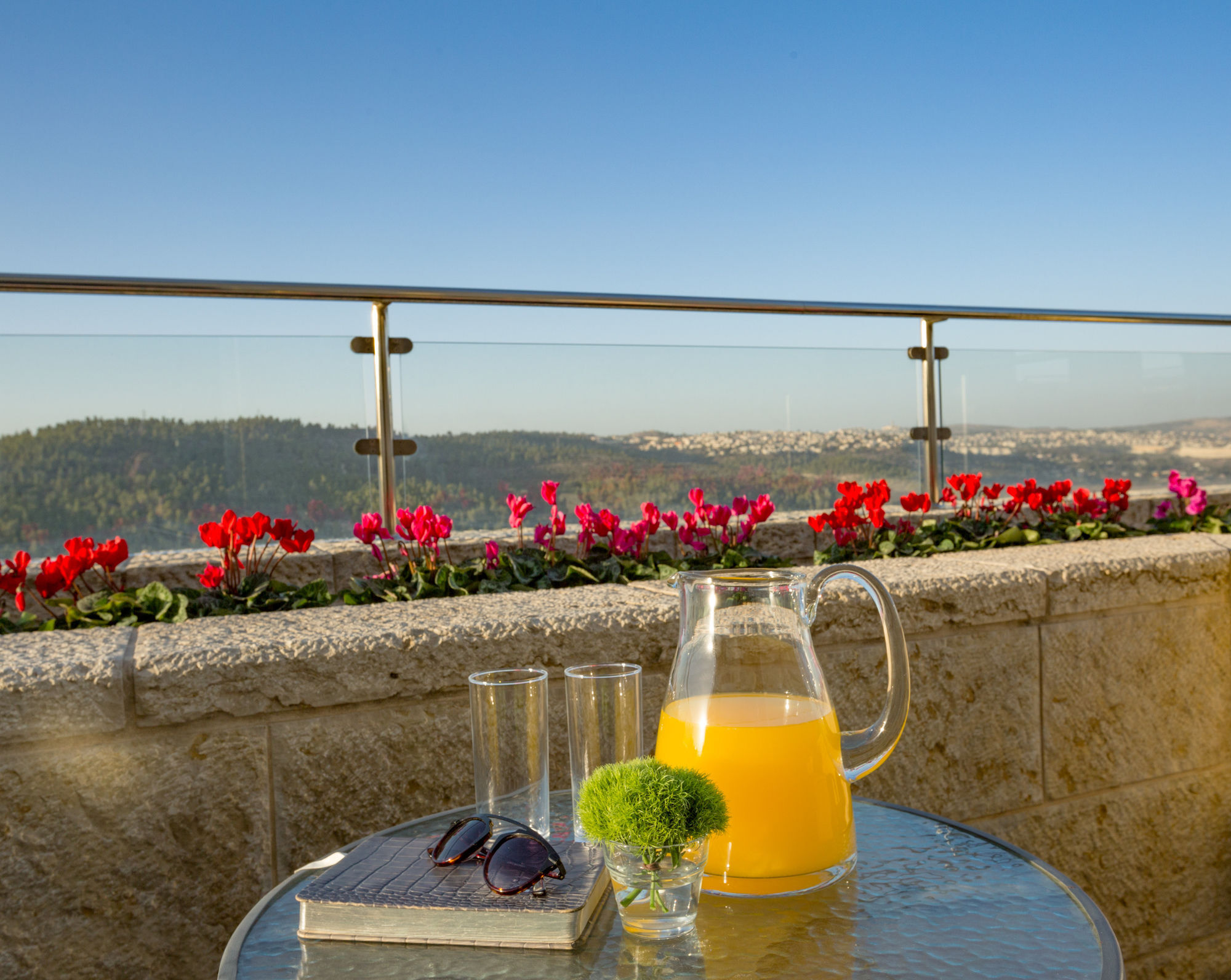 Ein Kerem Hotel Jerusalem Exterior photo